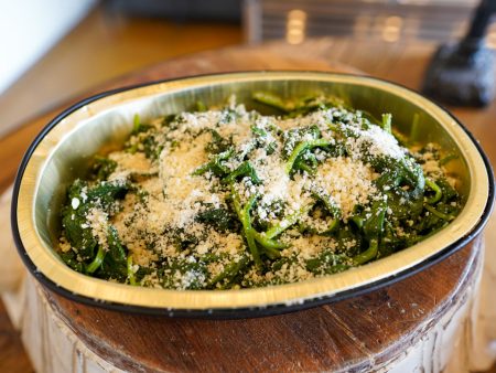 Spinach with Garlic and Parmesan Cheese Hot on Sale