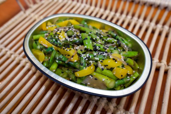 Sesame Sautéed Asparagus with Shallots and Yellow Pepper Hot on Sale